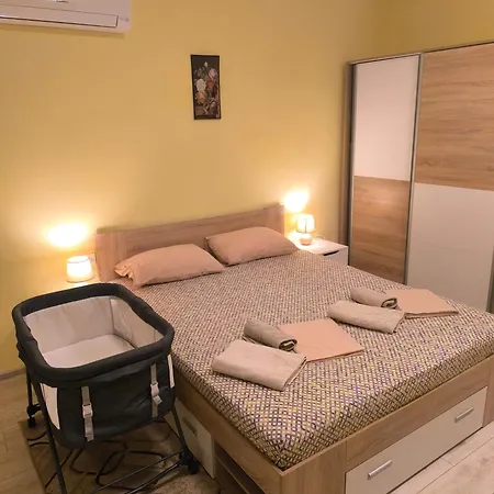 Krasi 1 - With Hydrophore System Apartament Plevna